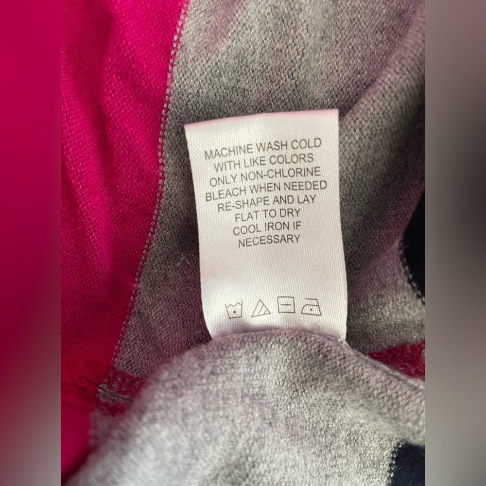 6 By Six Women Oversized Sweater Cardigan Pink Blue Size XS - Picture 9 of 9